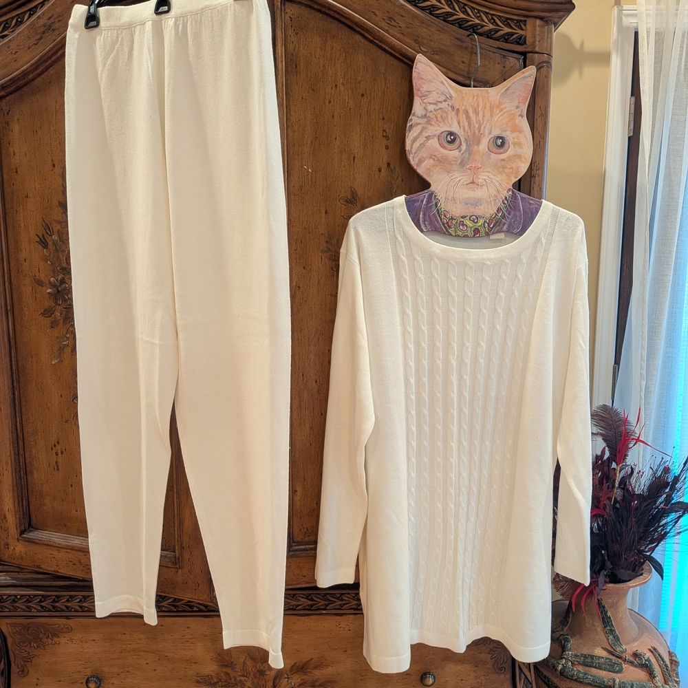 Vintage Victoria's Secret White Knit Lounge Set